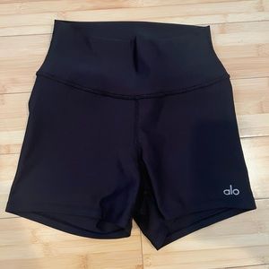 Alo Yoga Biker Shorts
